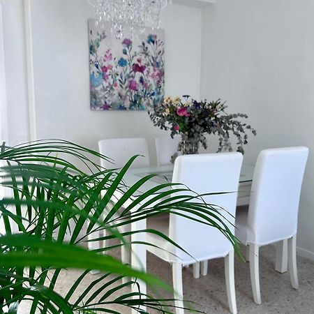Arco Macarena Apartment Seville Luaran gambar